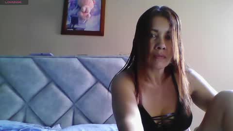 Snapshot of maryamgirl08 chatting on 04/05/26, 01:41 Engracia online show from 04/05/26, 01:41