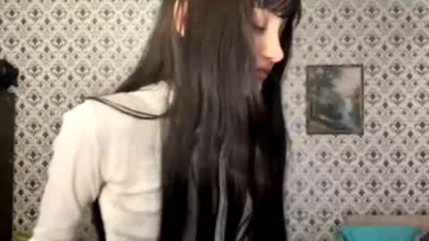 Sofia online show from 01/06/26, 01:15