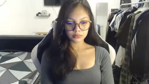 Natalia online show from 02/04/26, 05:24