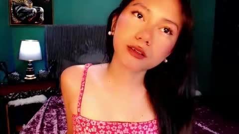 Snapshot of maryannbrown chatting on 04/24/26, 12:57 maryannbrown online show from 04/24/26, 12:57