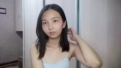 Lily online show from 07/05/26, 01:07