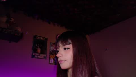 Snapshot of maryberry__ chatting on 03/13/26, 05:47 online show from 03/13/26, 05:47