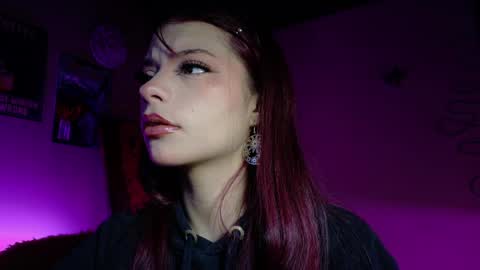 Snapshot of maryberry__ chatting on 04/09/26, 07:36 online show from 04/09/26, 07:36