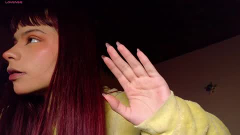 Snapshot of maryberry__ chatting on 04/19/26, 06:02 online show from 04/19/26, 06:02