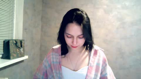 Stephie online show from 11/25/25, 08:09