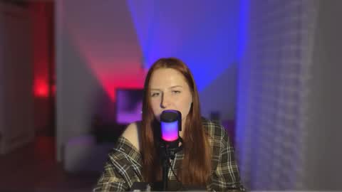 Snapshot of maryleesa chatting on 04/17/26, 08:01 SirenVictoria online show from 04/17/26, 08:01