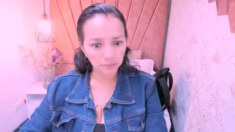 Marylin online show from 10/20/25, 07:25