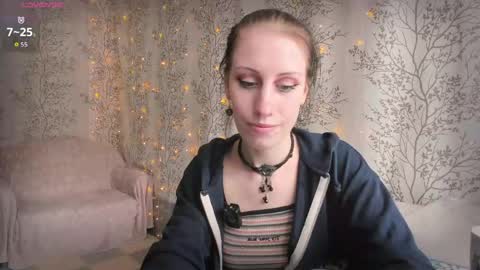 Snapshot of marylou_ chatting on 05/13/26, 08:23 Mary Lou online show from 05/13/26, 08:23