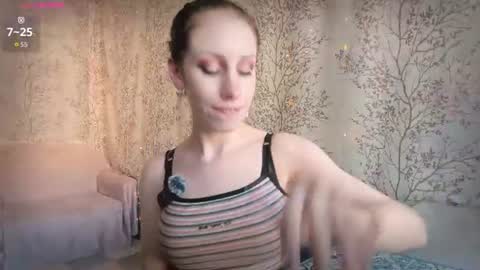 Snapshot of marylou_ chatting on 06/10/26, 10:58 Mary Lou online show from 06/10/26, 10:58