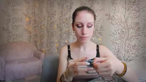 Snapshot of marylou_ chatting on 06/24/26, 05:28 Mary Lou online show from 06/24/26, 05:28
