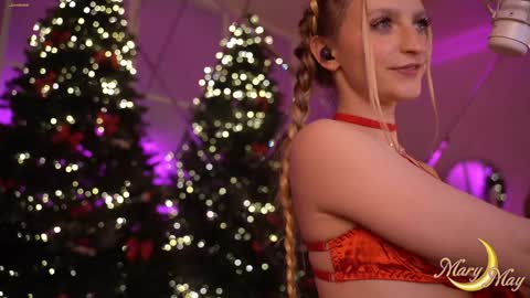 Mary online show from 12/06/24, 11:14