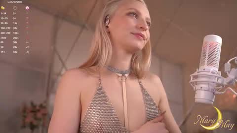 Snapshot of marylunamay chatting on 02/08/26, 04:16 Mary online show from 02/08/26, 04:16