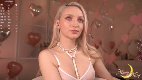 Snapshot of marylunamay chatting on 02/16/26, 04:41 Mary online show from 02/16/26, 04:41