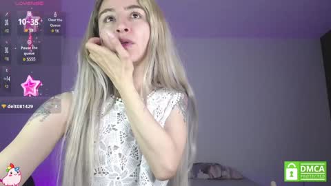 Snapshot of marylyrose chatting on 01/02/25, 03:48 maryly rose online show from 01/02/25, 03:48