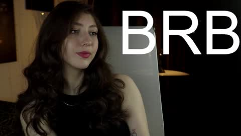 Snapshot of marymillerr chatting on 03/04/26, 07:25 Mary Miller online show from 03/04/26, 07:25