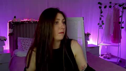 Snapshot of marymillerr chatting on 03/06/26, 08:44 Mary Miller online show from 03/06/26, 08:44