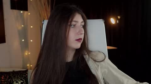 Snapshot of marymillerr chatting on 03/26/26, 07:14 Mary Miller online show from 03/26/26, 07:14