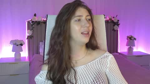 Snapshot of marymillerr chatting on 03/31/26, 06:36 Mary Miller online show from 03/31/26, 06:36