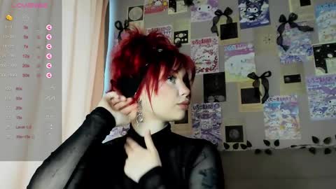 Snapshot of marynixoxo chatting on 04/06/26, 10:49 Mary x online show from 04/06/26, 10:49
