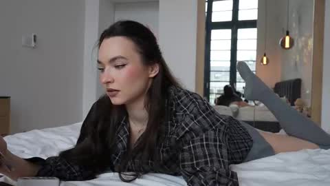 Marina online show from 12/16/25, 10:42