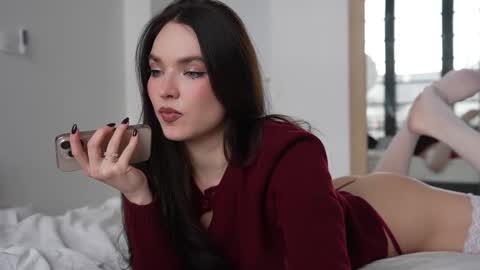 Marina online show from 01/07/26, 12:40