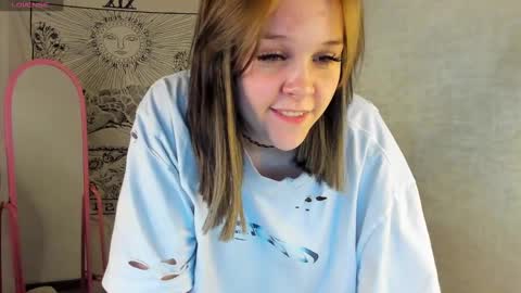 Snapshot of maryshiotta chatting on 03/05/25, 07:16 Mary online show from 03/05/25, 07:16