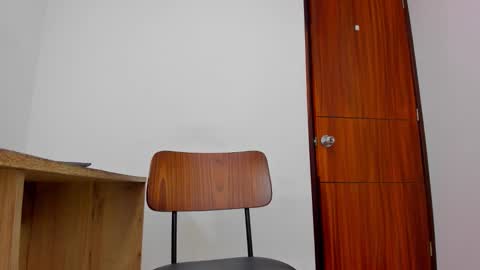 Snapshot of marysuz chatting on 04/16/26, 07:58 3 online show from 04/16/26, 07:58