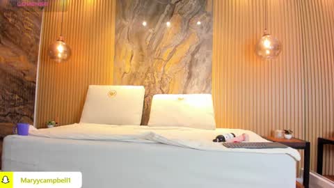 Snapshot of maryy_campbell chatting on 03/07/25, 10:54 maryy campbell online show from 03/07/25, 10:54