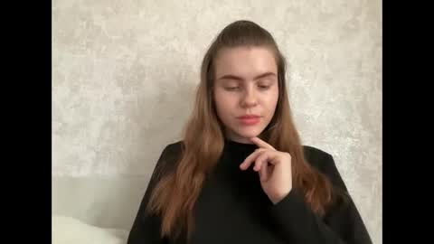 MaryYourr online show from 05/20/26, 09:37