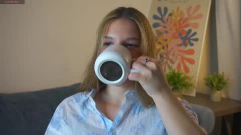 Sunny online show from 02/18/26, 09:00