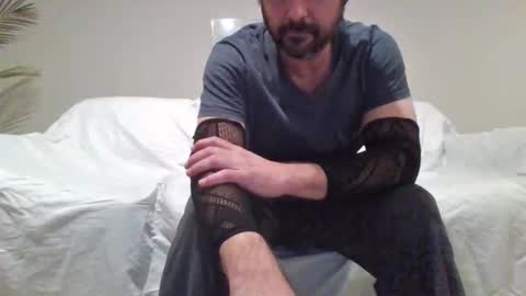 Snapshot of masc_sub4femdom chatting on 01/11/26, 08:19 playful sub online show from 01/11/26, 08:19