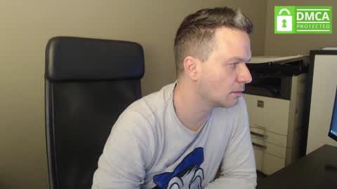 Snapshot of maschiodavide89 chatting on 01/27/25, 07:24 David online show from 01/27/25, 07:24