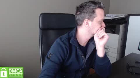 Snapshot of maschiodavide89 chatting on 02/10/26, 09:46 David online show from 02/10/26, 09:46