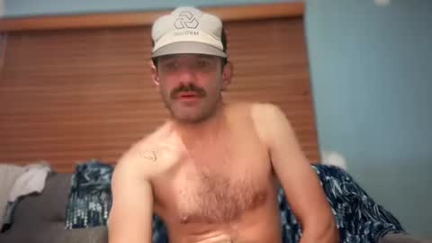 Snapshot of masculinehole chatting on 09/28/25, 05:57 Masculine Hole online show from 09/28/25, 05:57