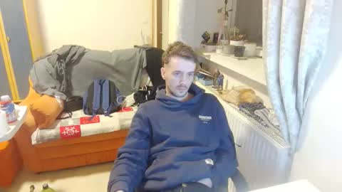 mash_potatoes_are_good online show from 10/10/25, 07:02