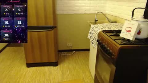 Snapshot of masha91 chatting on 12/22/24, 12:38 MARIYA online show from 12/22/24, 12:38