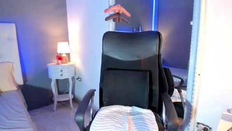 Masha Foxx online show from 01/05/25, 02:52