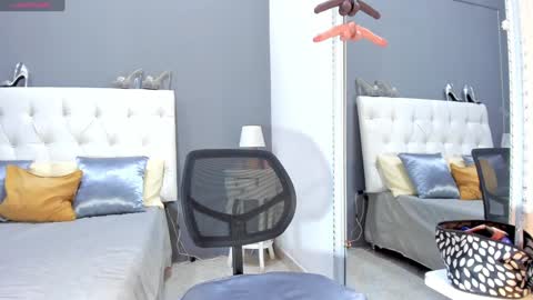 Masha Foxx online show from 01/19/25, 02:49