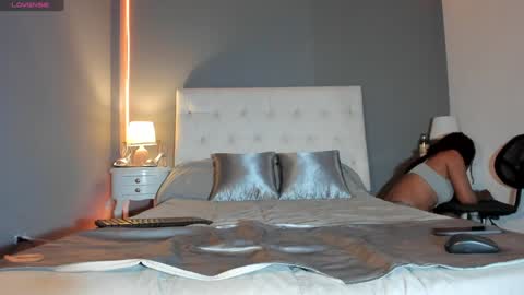 Masha Foxx online show from 01/31/25, 04:38