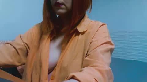 Snapshot of mashaforever7 chatting on 10/05/25, 09:51 mashaforever7 online show from 10/05/25, 09:51