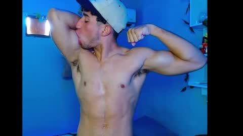 Snapshot of mask_david chatting on 10/12/25, 02:16 mask_david online show from 10/12/25, 02:16