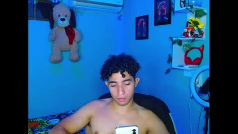 Snapshot of mask_david chatting on 10/17/25, 02:59 mask_david online show from 10/17/25, 02:59