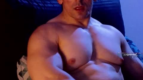 Snapshot of masked_bodybuilder chatting on 02/12/25, 10:15 masked_bodybuilder online show from 02/12/25, 10:15