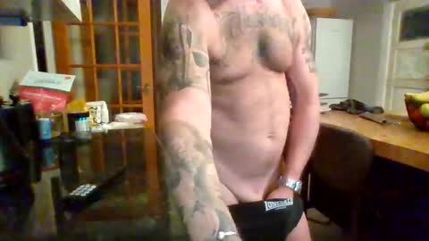 Masked Masturbation Couple online show from 10/25/25, 11:10