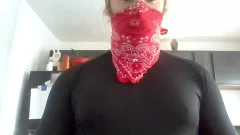 Snapshot of maskedcontrastx chatting on 11/20/25, 02:39 BlackMystique online show from 11/20/25, 02:39