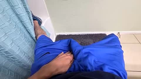 Snapshot of maskedmagikstik chatting on 12/21/25, 10:39 maskedmagikstik online show from 12/21/25, 10:39