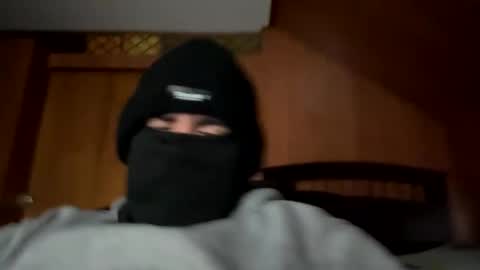 MaskedMan online show from 12/31/24, 11:17