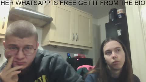 Snapshot of maskedman699 chatting on 02/02/25, 08:41 Extreme Couple online show from 02/02/25, 08:41