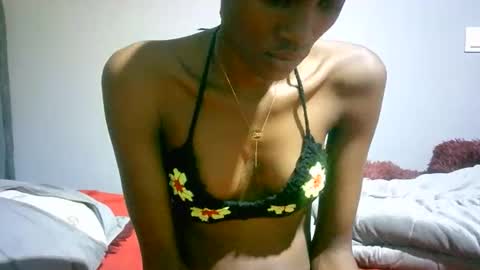 maskgang001 online show from 01/11/26, 01:54