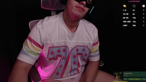 Mask  Briefs online show from 03/09/26, 11:42